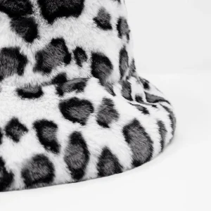 White Bucket Hat in Animal Print Faux Fur