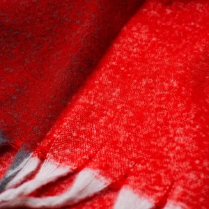 Red chunky colour block scarf with fringes